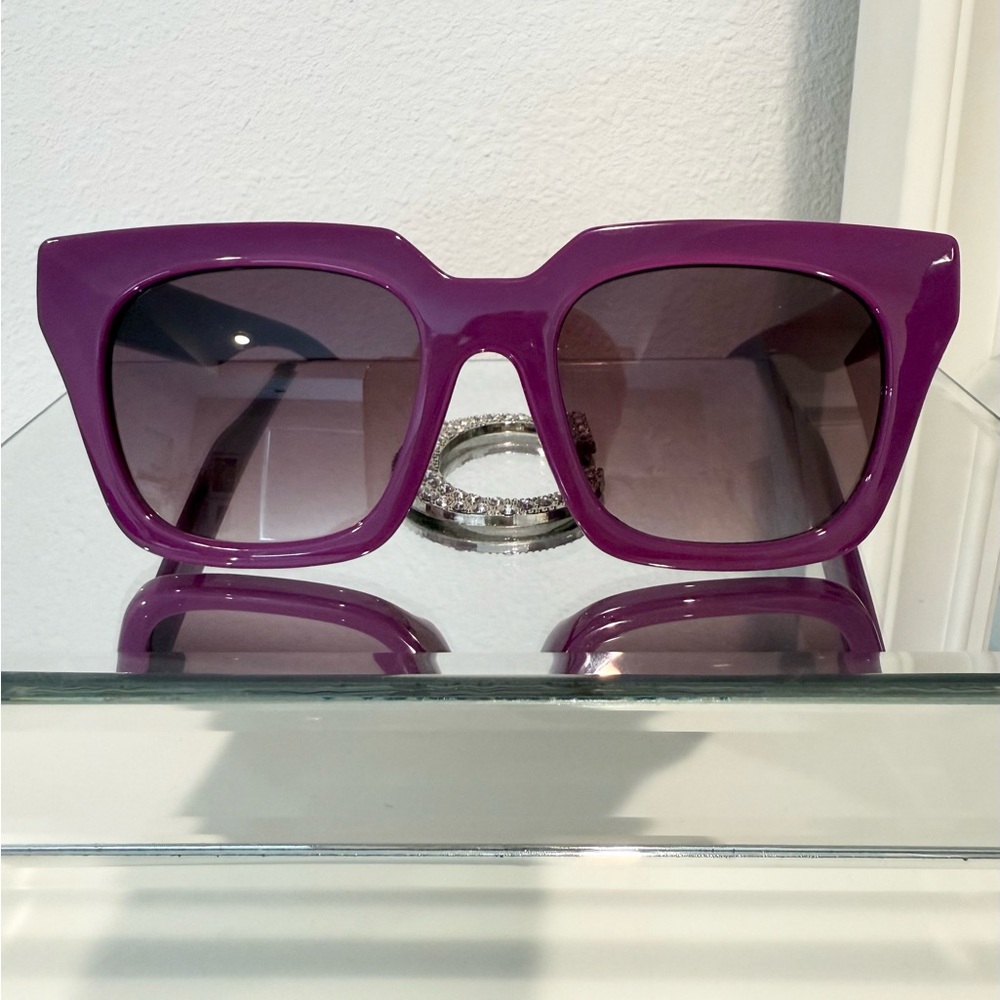 💜🕶️✨SOLD - Juicy Couture Purple & Gold Designer Sunglasses - Picture 4 of 9